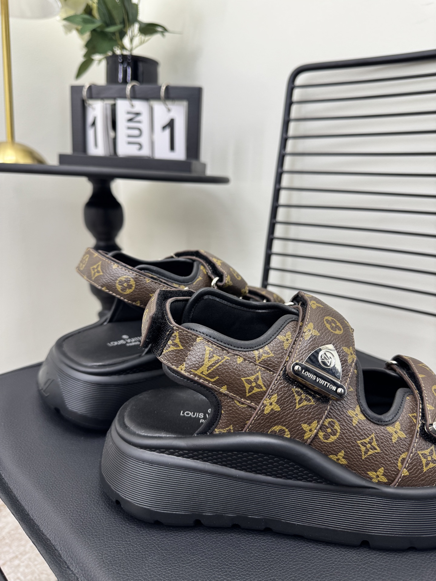 Women's high heels